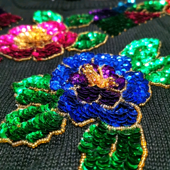 Vintage 80's Floral Embroidered Sequin Sweater - Picture 6 of 6